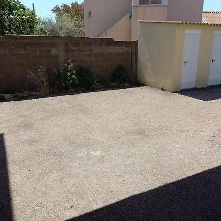 Cosy T2, Meuble De Tourisme 3 Etoiles, Parking Ferme , 2velos, Wi-fi Apartament