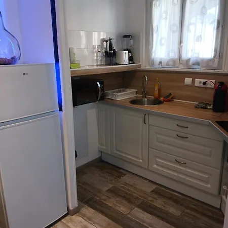 Apartment Cosy T2, Meuble De Tourisme 3 Etoiles, Parking Ferme , 2velos, Wi-fi, Clim *