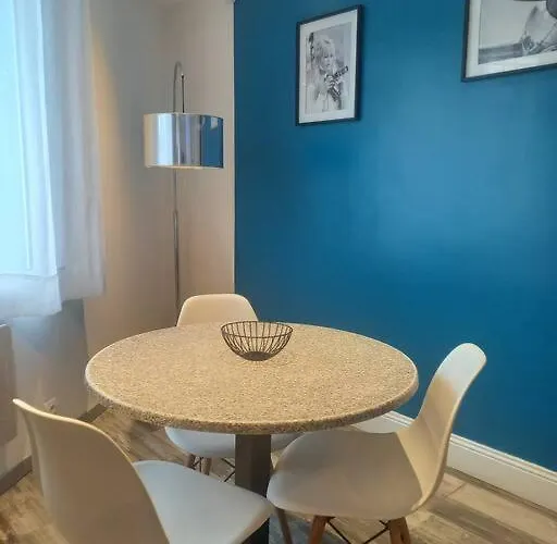 Cosy T2, Meuble De Tourisme 3 Etoiles, Parking Ferme , 2velos, Wi-fi, Clim Apartment *