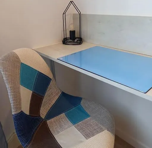 Cosy T2, Meuble De Tourisme 3 Etoiles, Parking Ferme , 2velos, Wi-fi, Clim