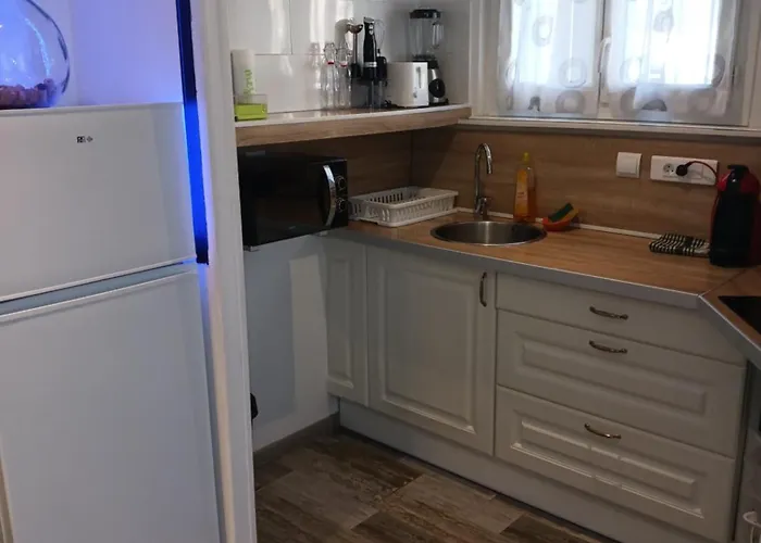 Apartment Cosy T2, Meuble De Tourisme 3 Etoiles, Parking Ferme , 2velos, Wi-fi, Clim *