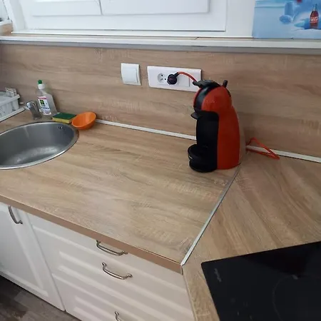 Cosy T2, Meuble De Tourisme 3 Etoiles, Parking Ferme , 2velos, Wi-fi, Clim Appartement *