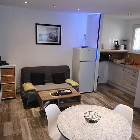 Cosy T2, Meuble De Tourisme 3 Etoiles, Parking Ferme , 2velos, Wi-fi Narbonne