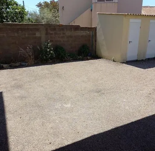 Cosy T2, Meublé De Tourisme 3 étoiles, Parking Fermé , 2vélos, Wi-fi Appartement
